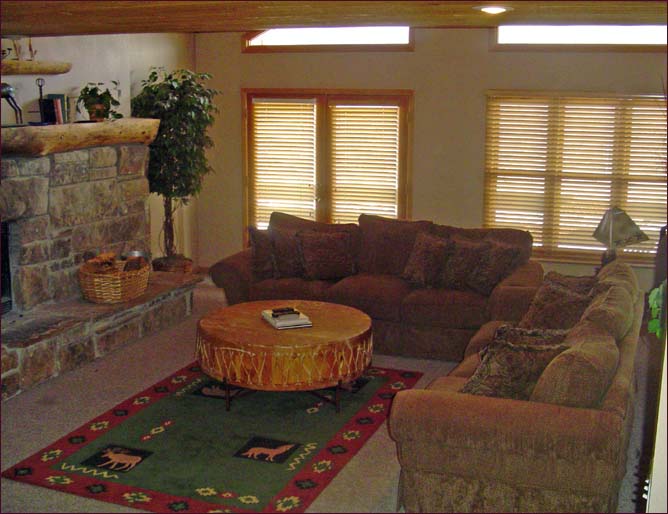 Large slopeside vacation rentals by owner in Park City choose from 3 - 4 bedroom vacation rental homes